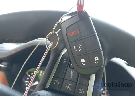 2024 Jeep Compass Limited 4X4 from USA, damaged, VIN 3C4NJDCN5RT578094